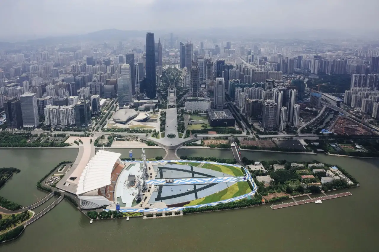 小程序开发框架选型对比：东方双新科技实践解析